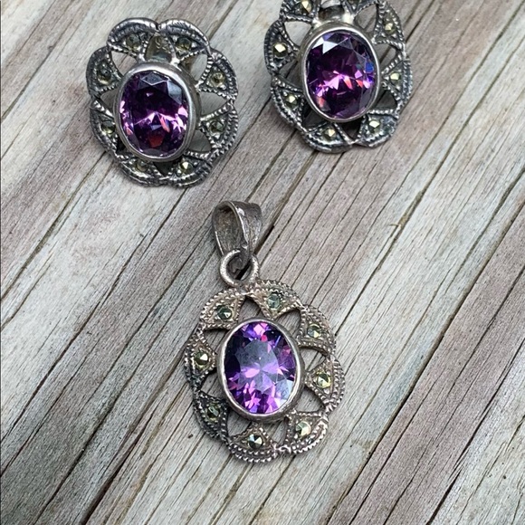 Vintage Amethyst Marcasite SS earrings and pendant. - Picture 6 of 6